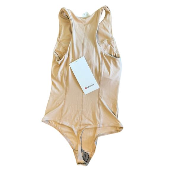 Lululemon High Neck Shelf Bodysuit โจ Contour Nude Beige | Size 2 | NWT - Picture 5 of 7